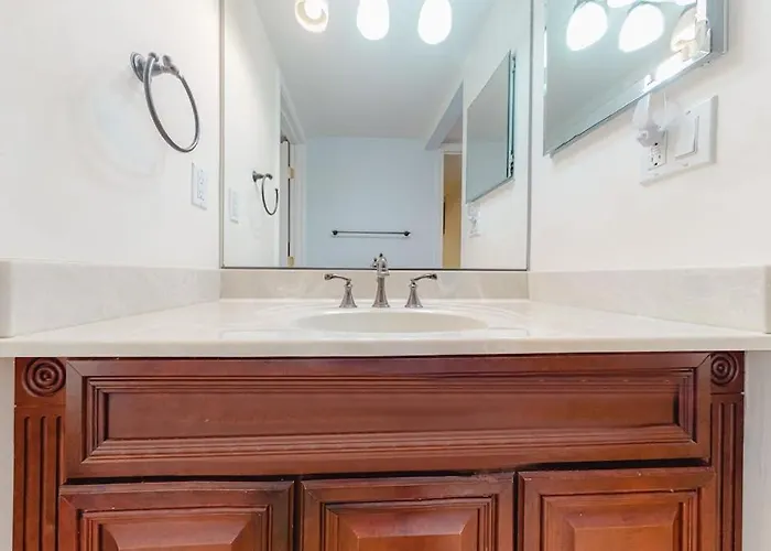 Updated Oceanfront With Ample Balcony Ac Pools Gym & Sauna Hébergement de vacances Ocean City