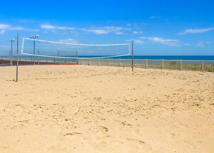 Updated Oceanfront With Ample Balcony Ac Pools Gym & Sauna Ocean City